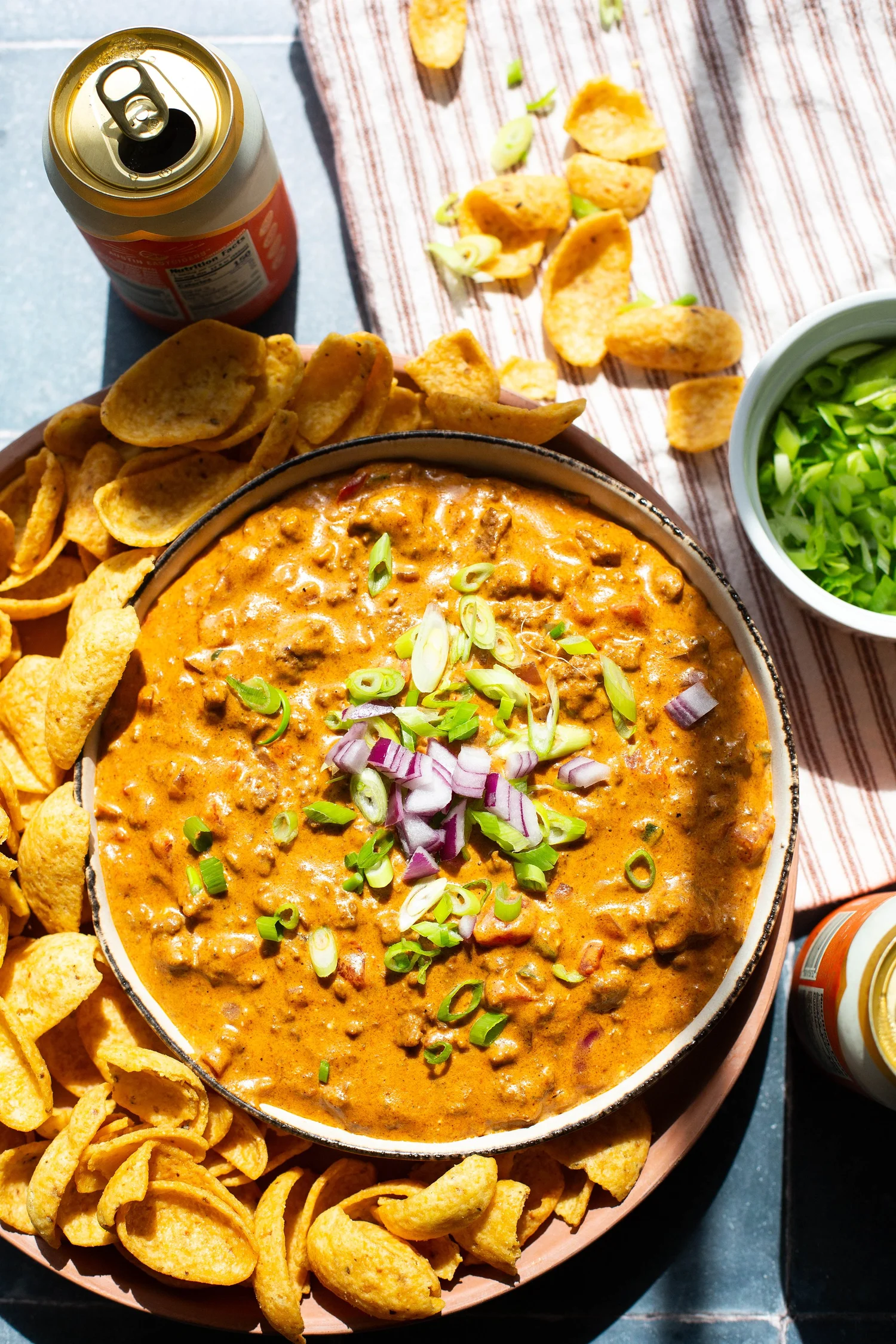 Smoky Chili Cheese Dip