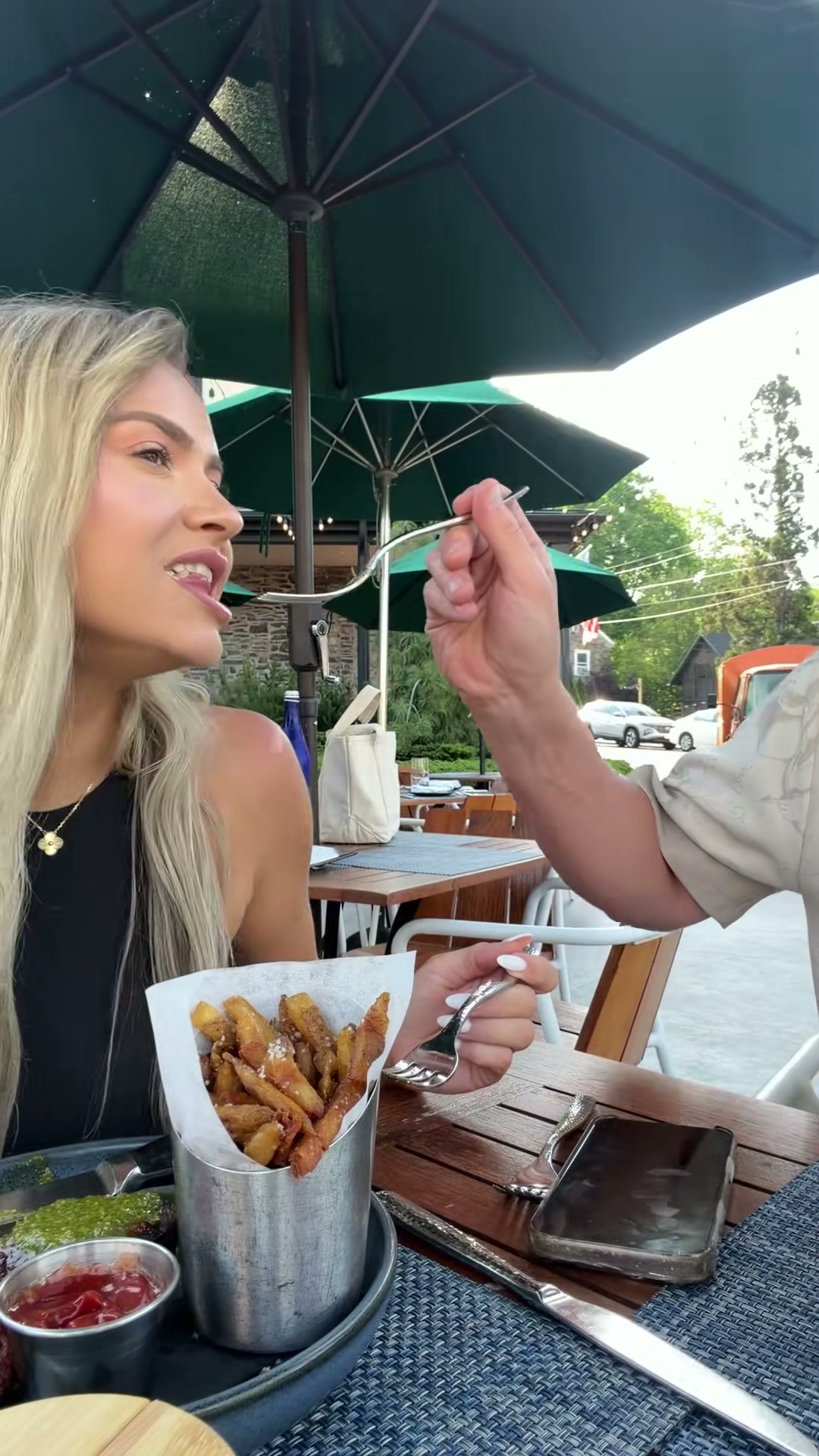 Salt Creek Grille Restaurant Review