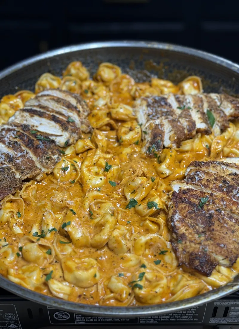 Blackened Chicken Tortellini with Rosé Sauce