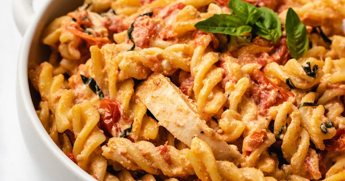 Baked Feta and Chicken Pasta