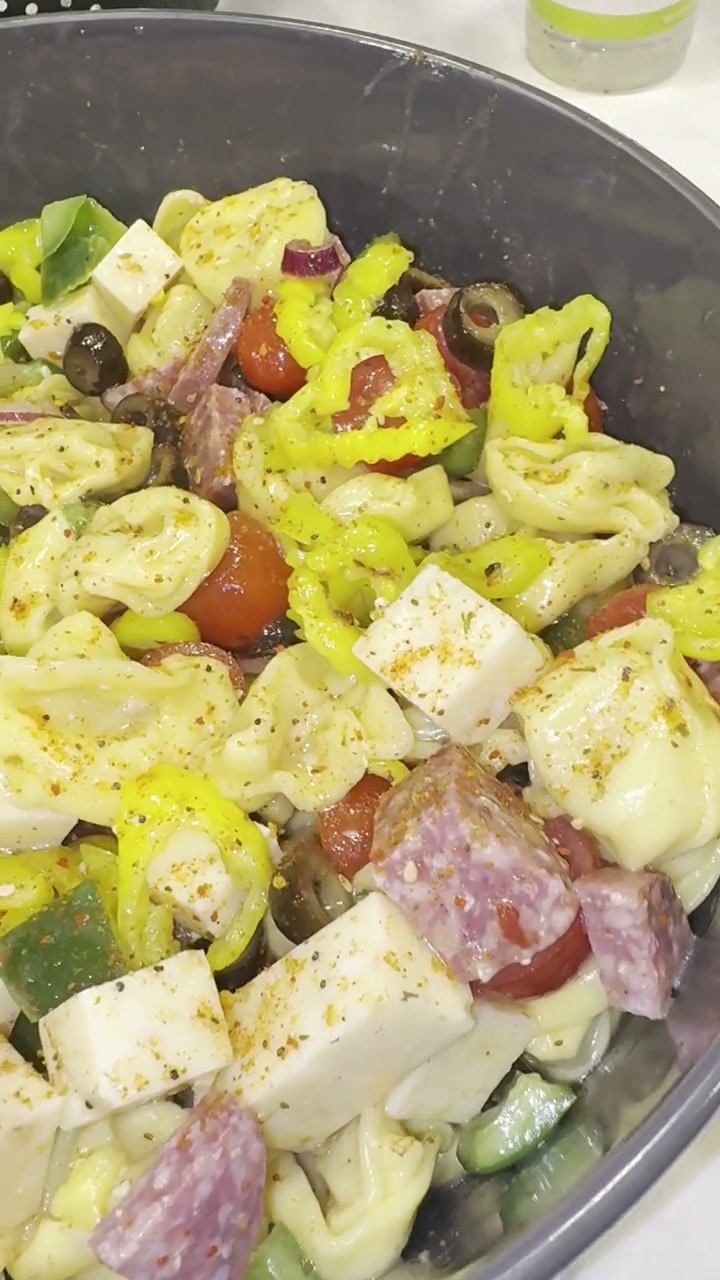 Italian Tortellini Pasta Salad