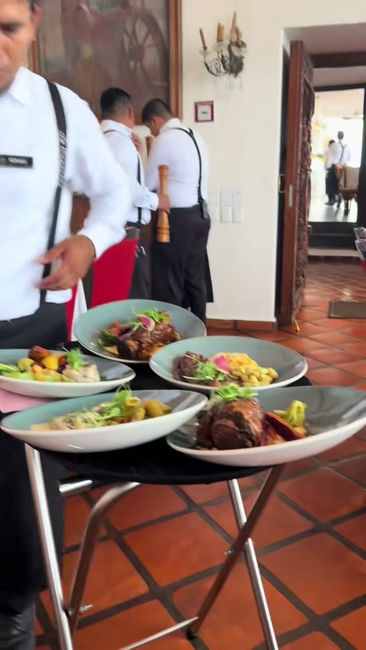 Dining Experience at La Cappella Restaurant