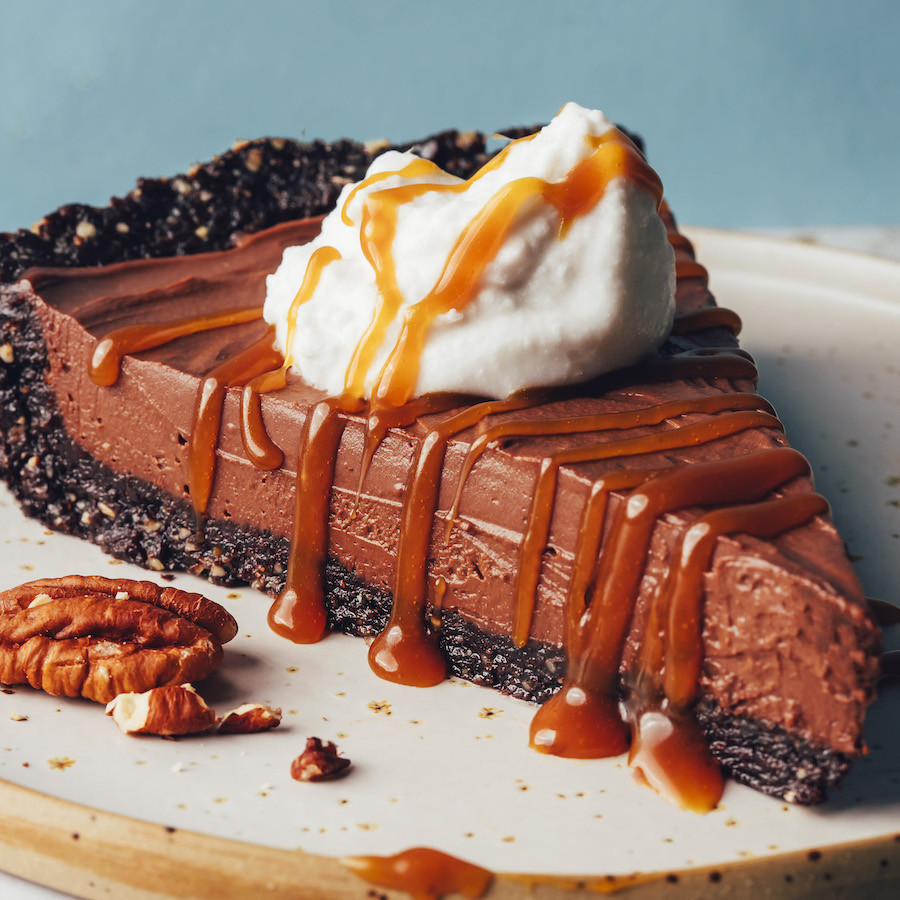 Vegan Double Chocolate Mousse Pie