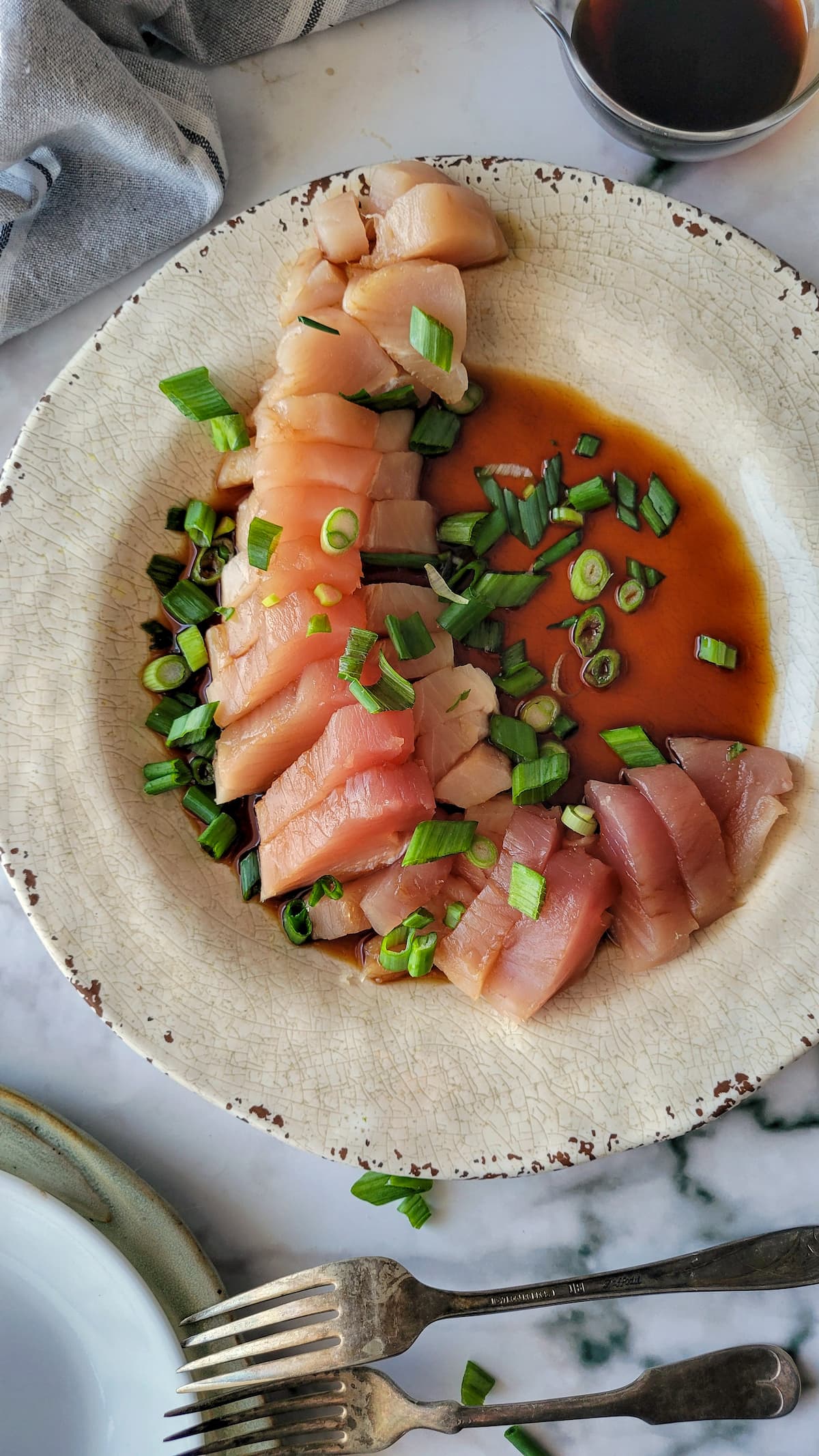 TUNA SASHIMI
