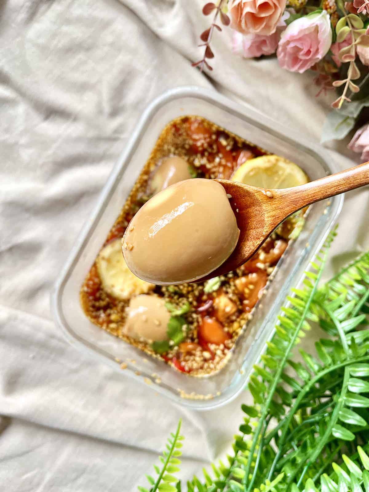 Mayak Eggs