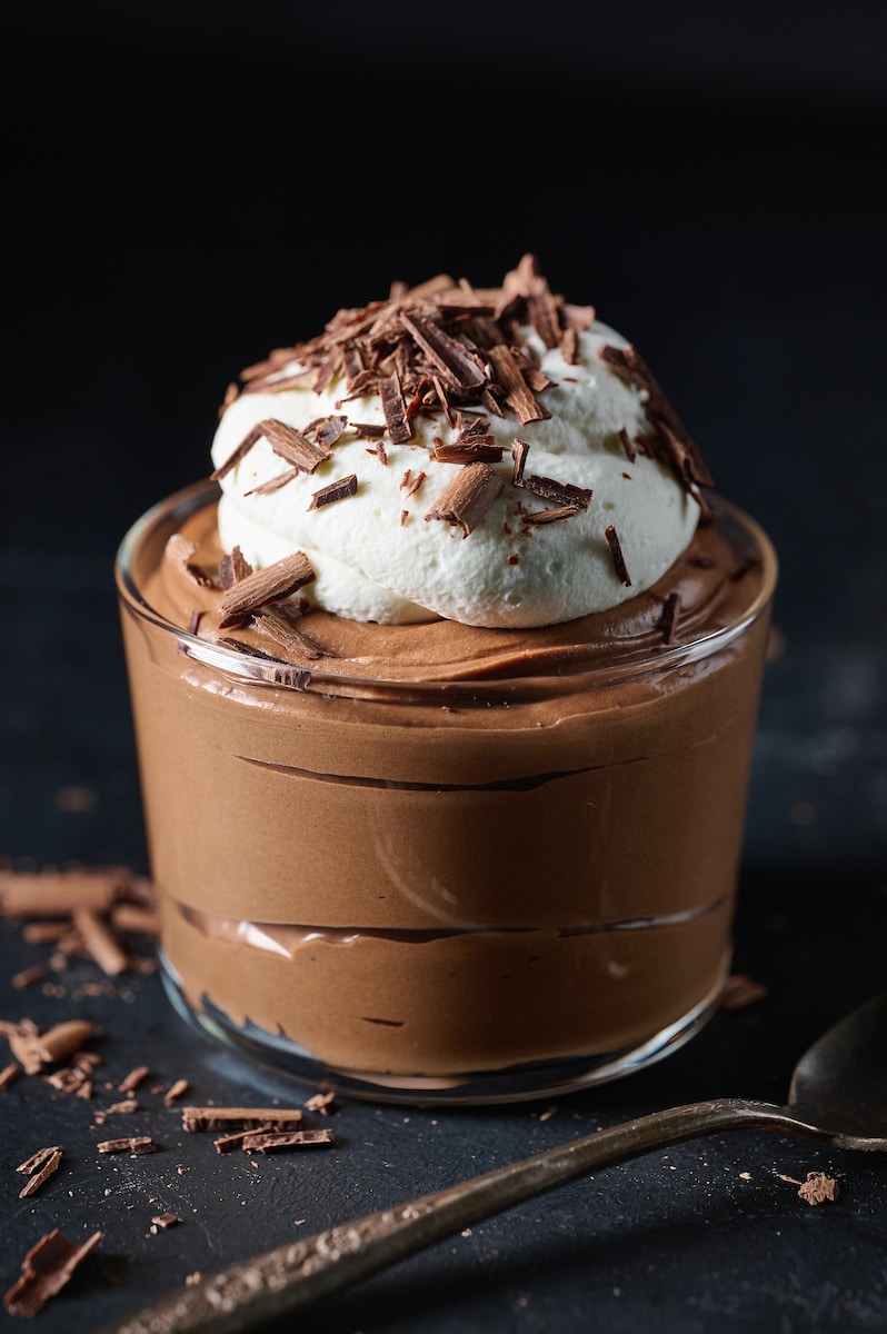 Chocolate Mousse (With Whipped Cream)