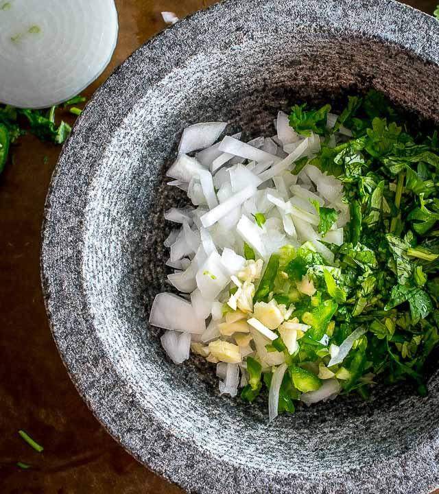 Salsa Verde Molcajete Style