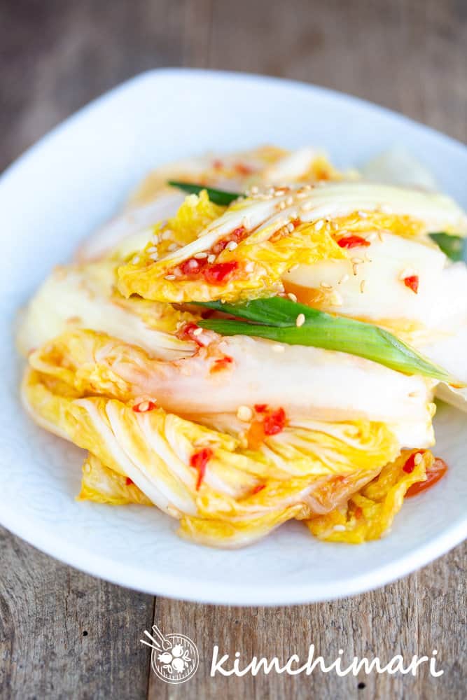 Fresh Cabbage Kimchi (Geotjeori)