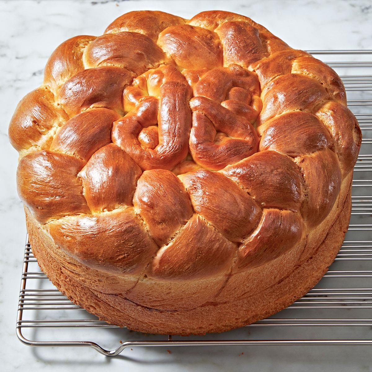 Paska Bread