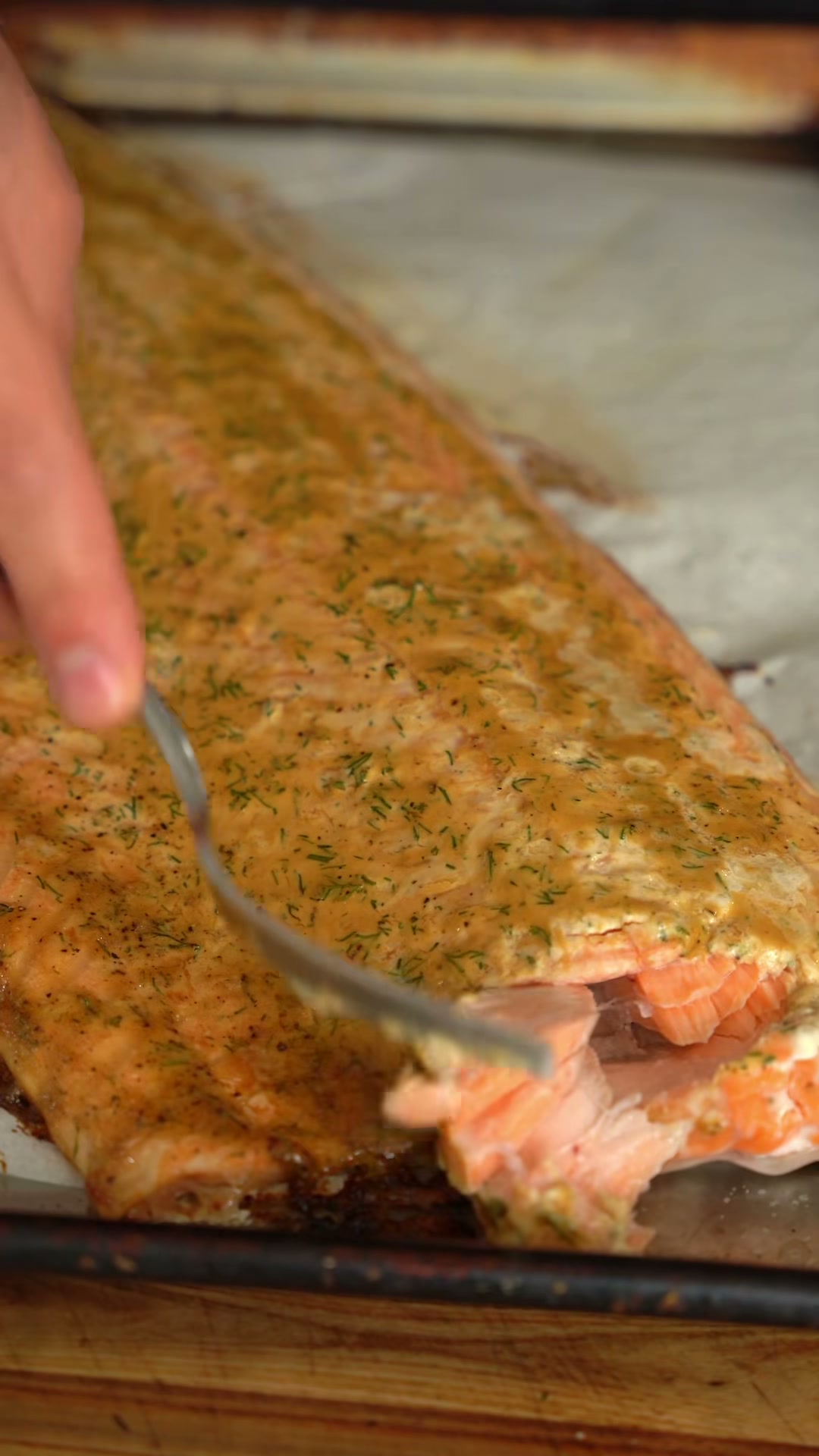 Easy Baked Salmon with Creamy Dill Sauce