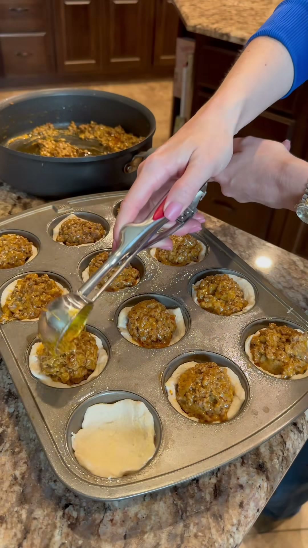 Cheesy Taco Cups
