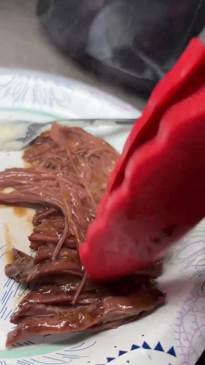 Pot Roast With Beef Gravy
