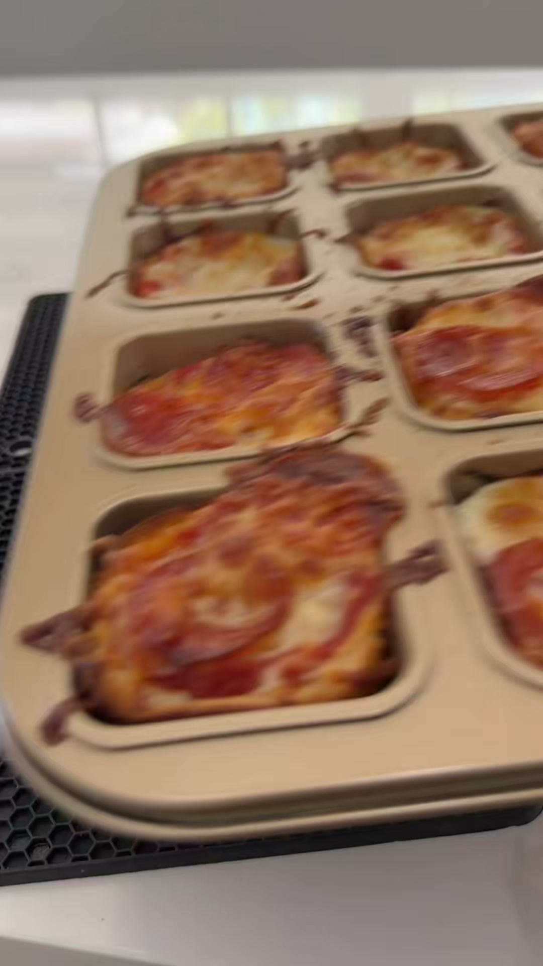 Detroit-Style Pizza Bites With Hawaiian Buns