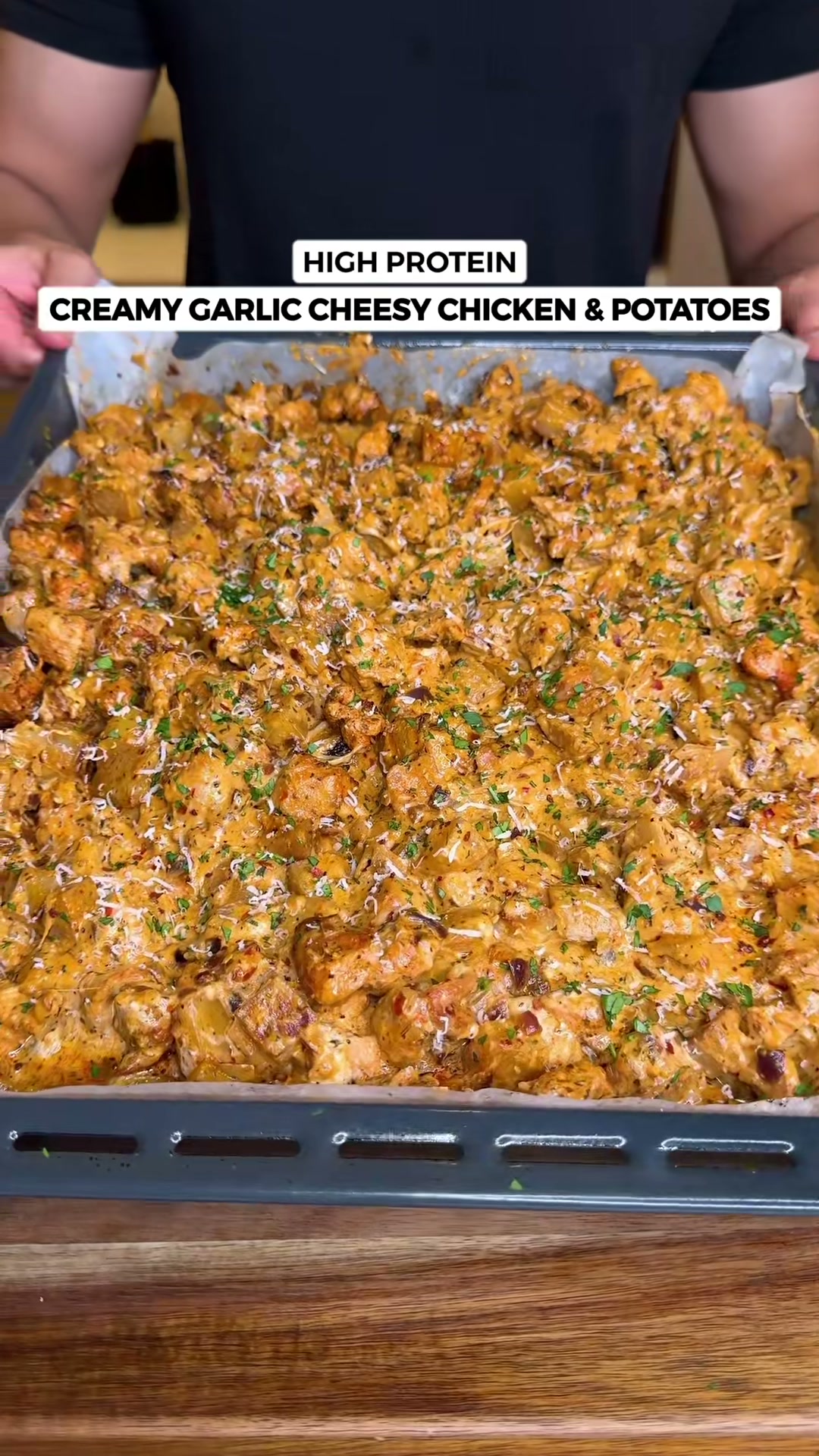 Creamy Garlic Cheesy Chicken and Potatoes