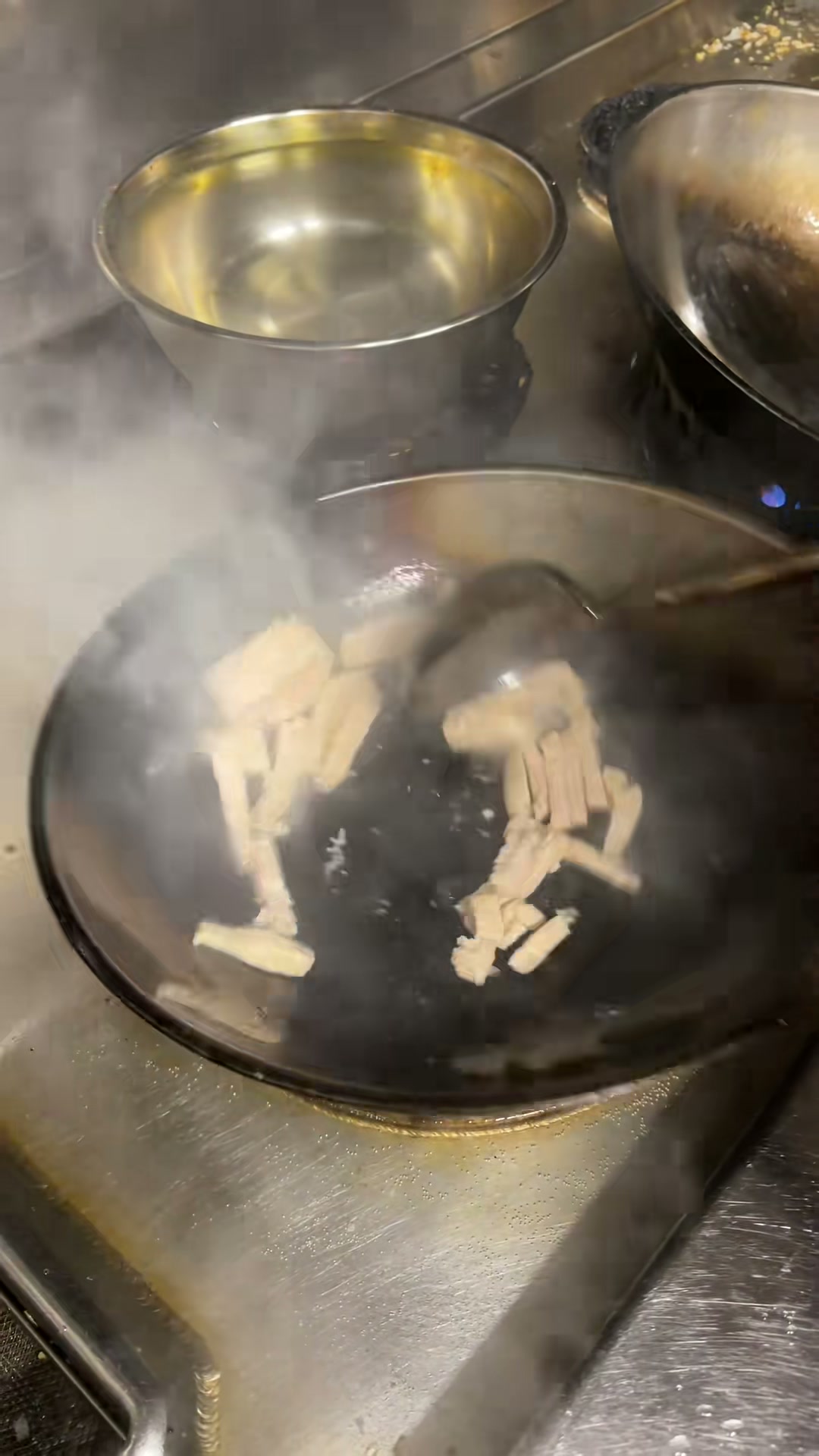 Plain Chicken Chow Mein