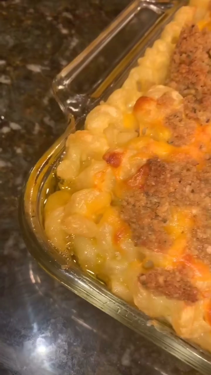 Creamy Baked Mac and Cheese
