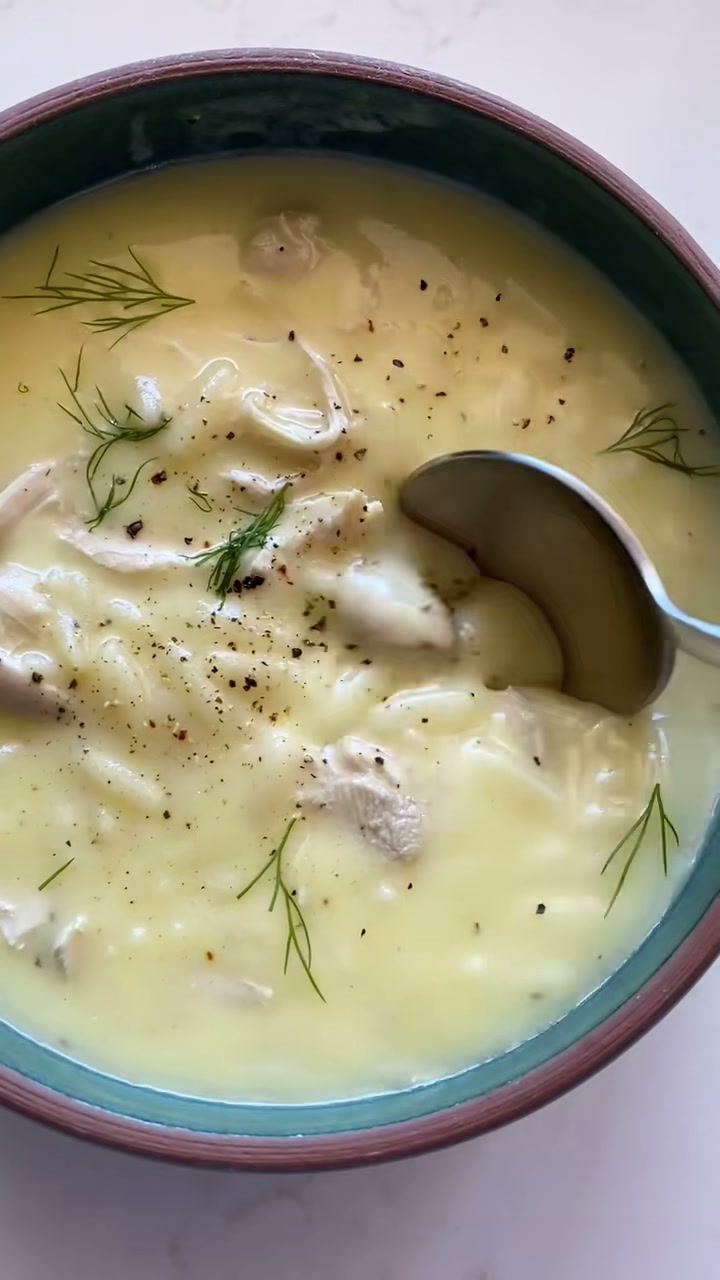 Greek Lemon Chicken Orzo Soup (Avgolemono)