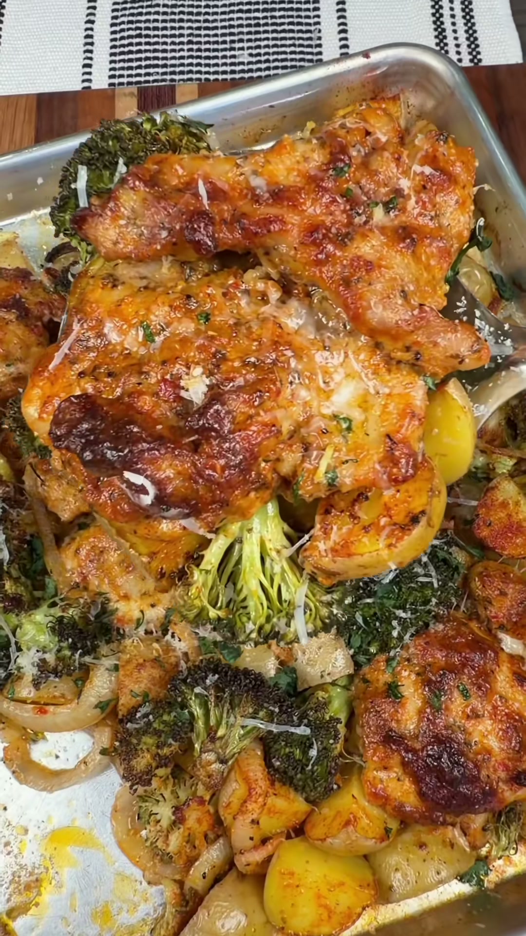 Sheet Pan Garlic Parmesan Chicken and Vegetables
