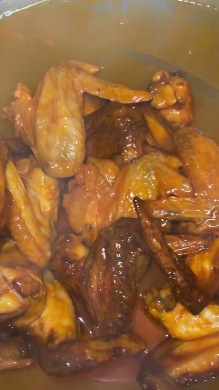 Crispy Baked Hot Wings