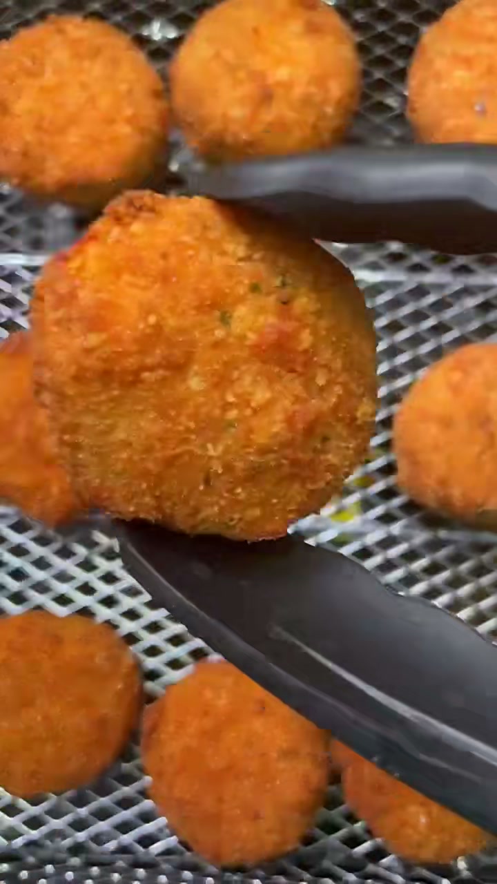 Cheesy Bacon Jalapeño Popper Bites