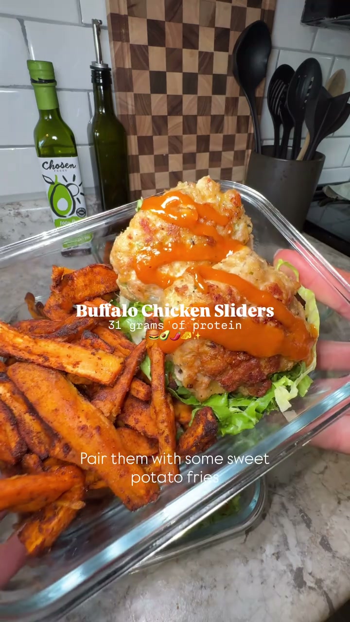 Buffalo Chicken Sliders