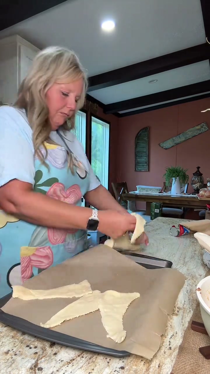 Sausage and Cream Cheese Crescent Ring