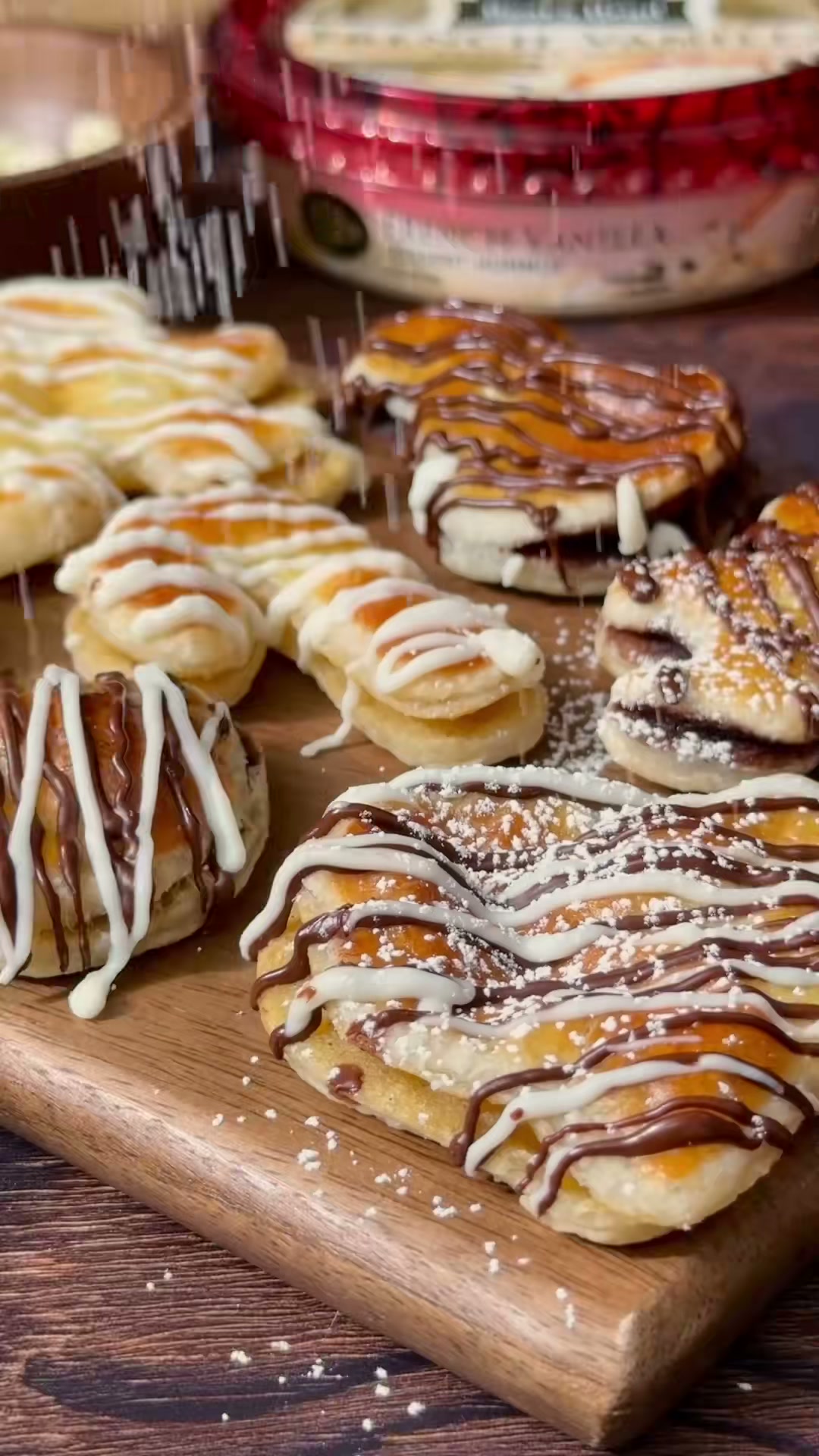 Dessert Hummus Puff Pastry Bites