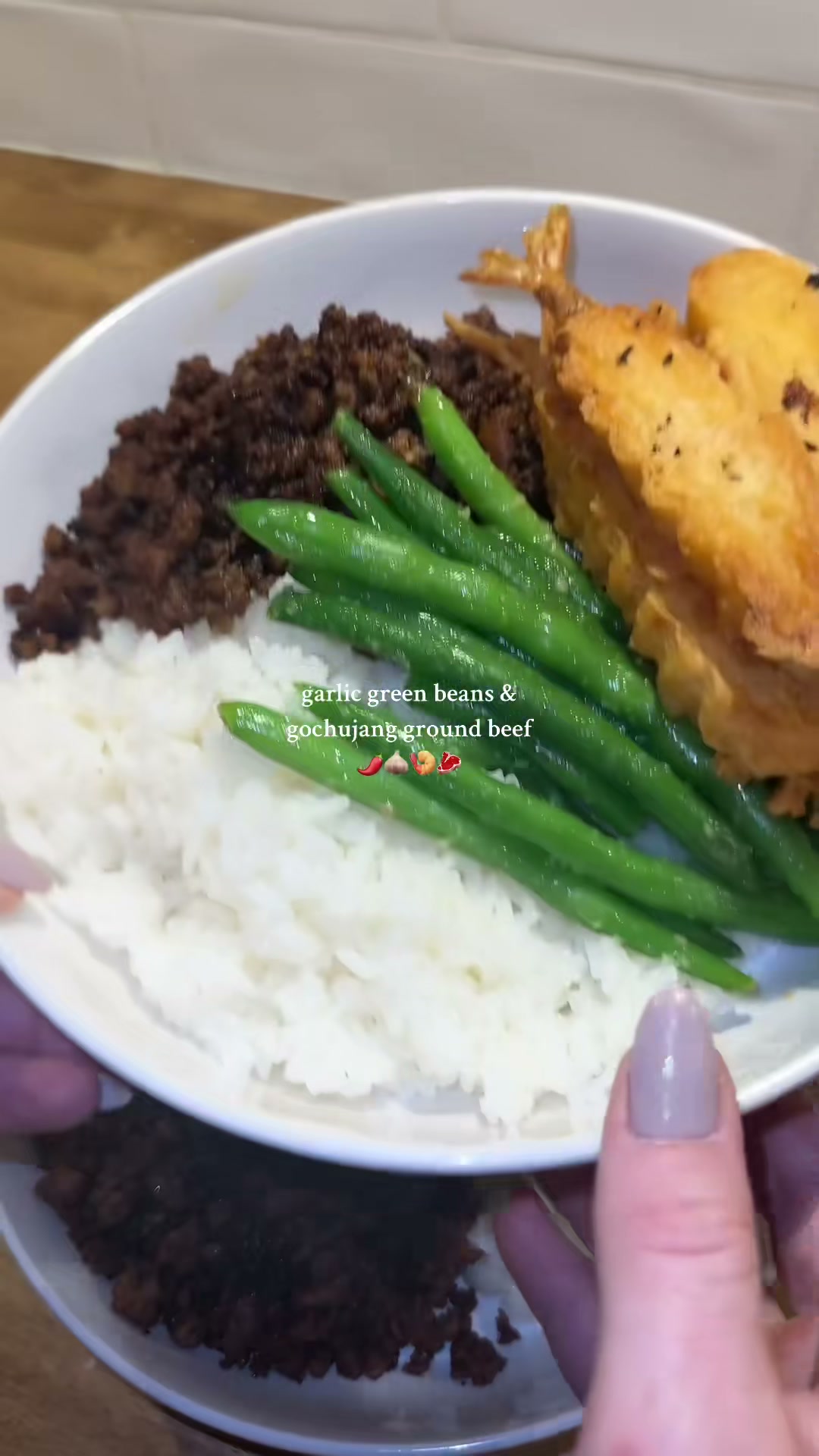 Gochujang Ground Beef and Garlic Green Beans