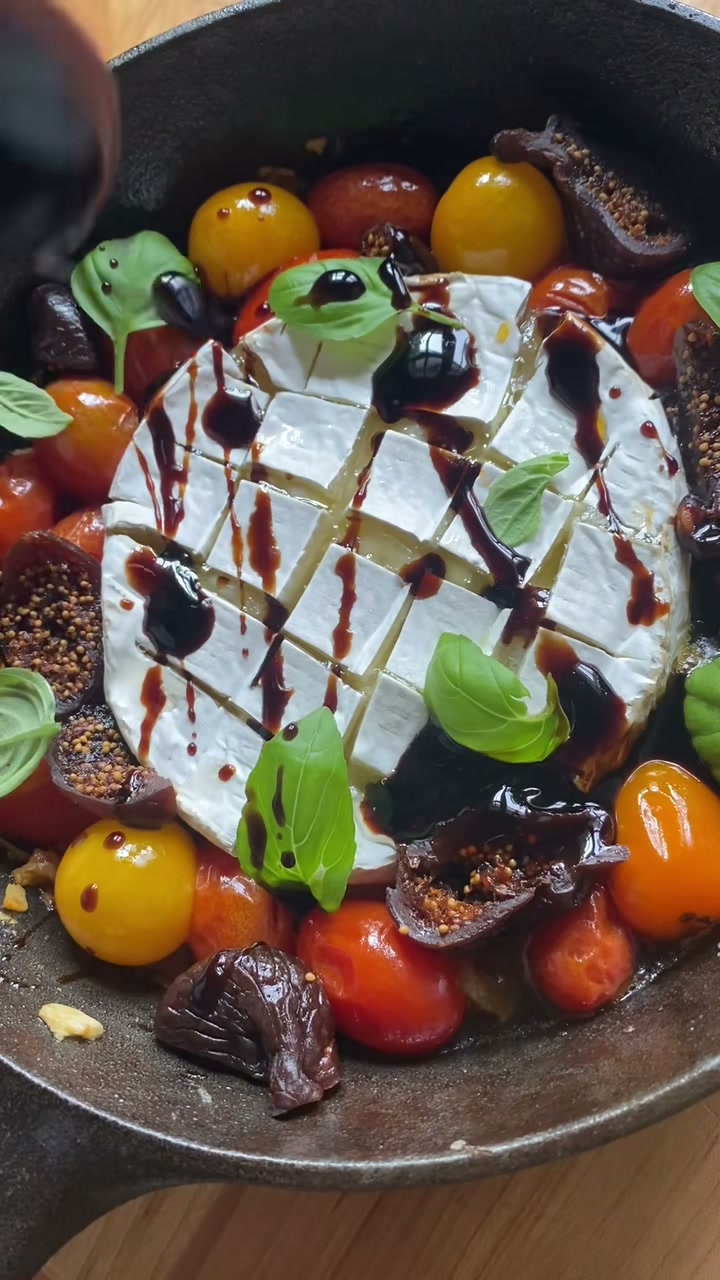 Skillet Baked Brie with Tomatoes and Figs
