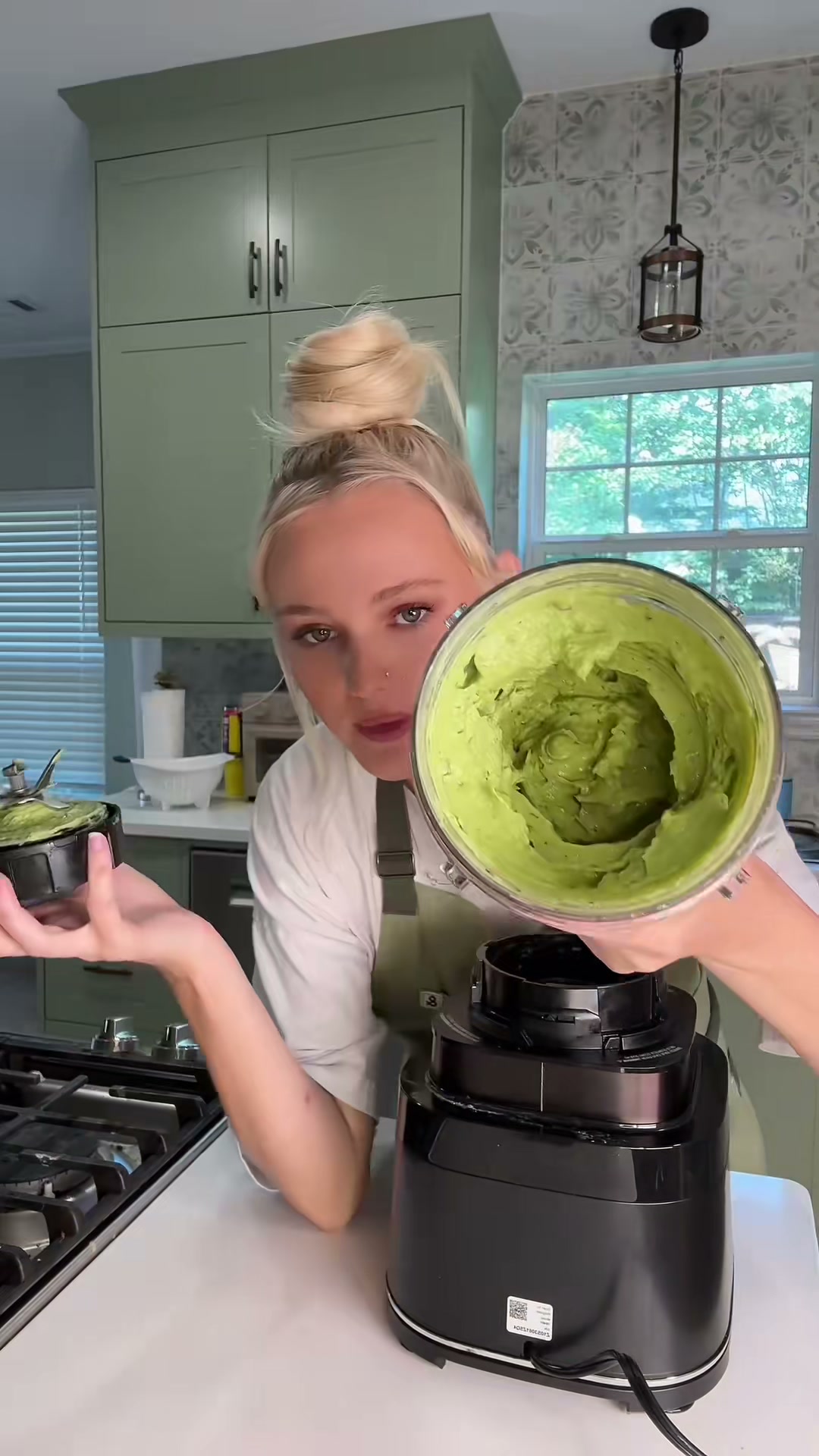Homemade Pasta with Creamy Avocado Sauce