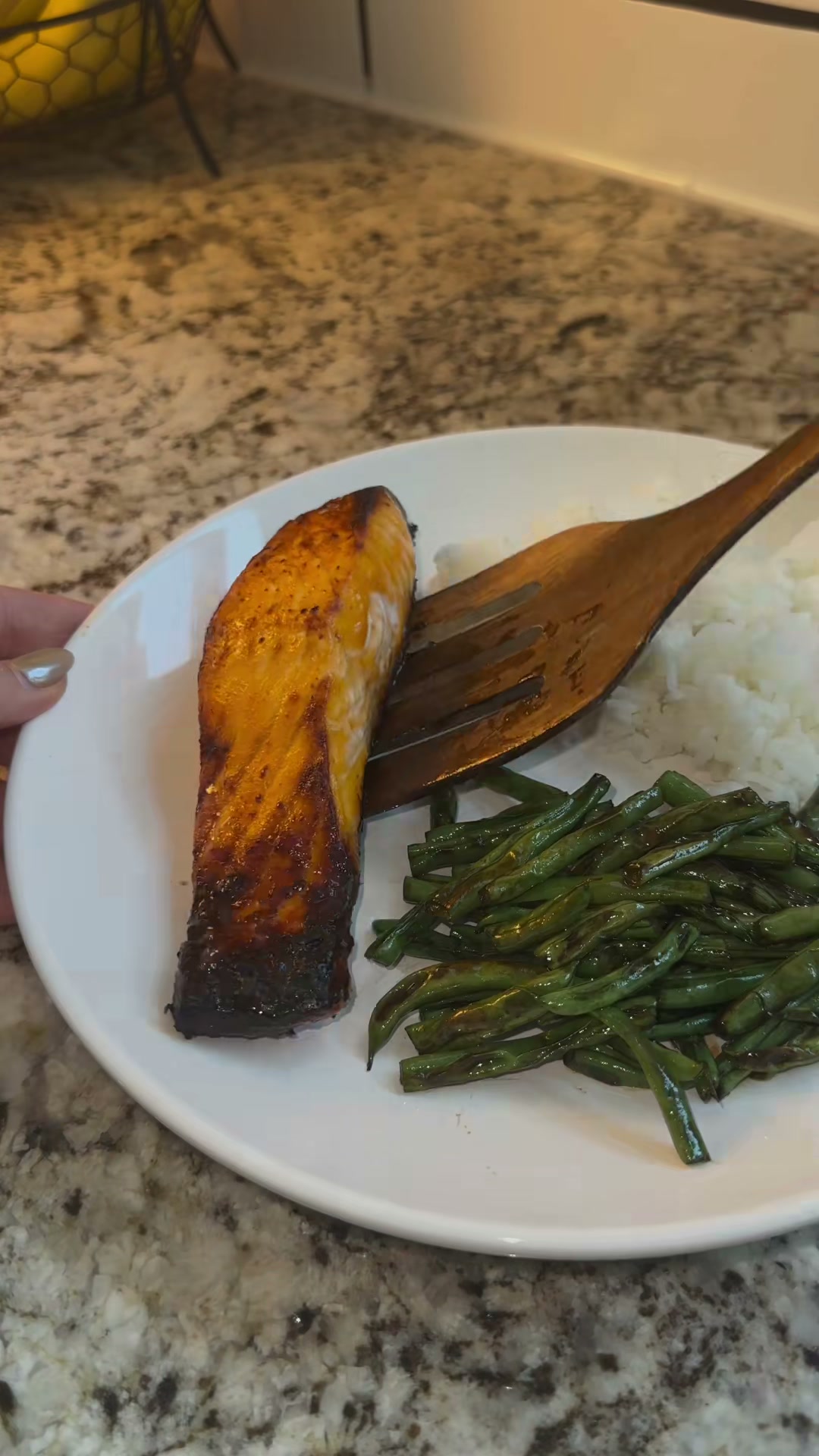Spicy Mayo Salmon with Green Beans