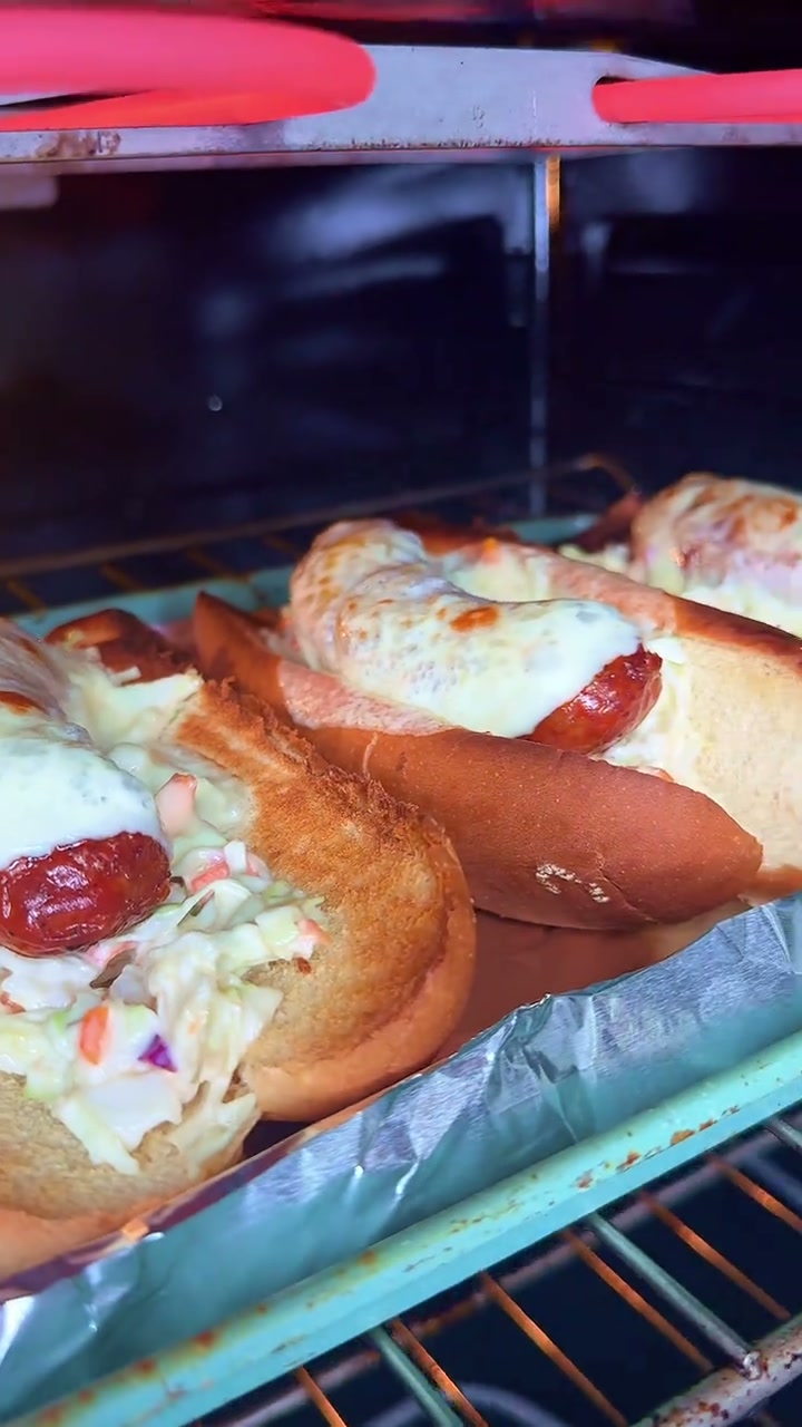 Nashville Hot Sausage Sandwiches