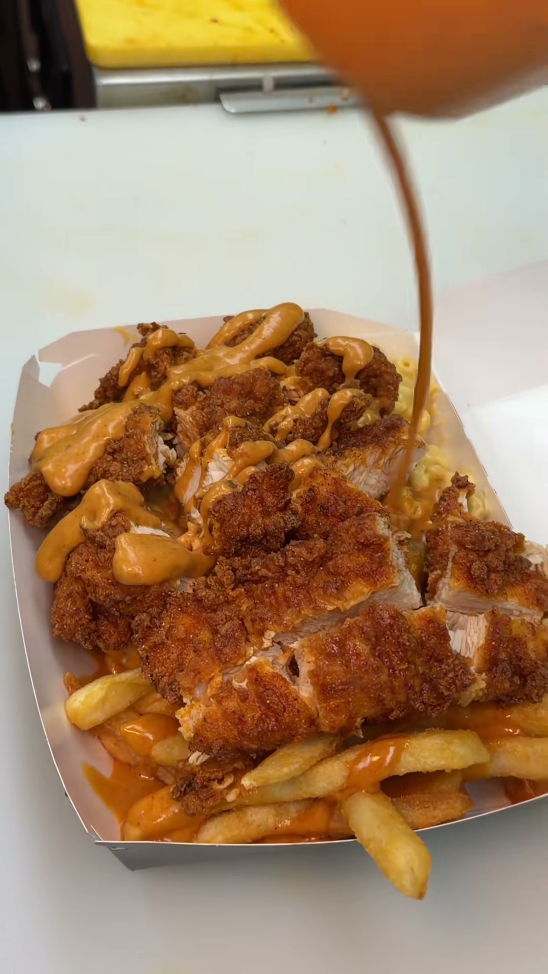 Loaded Fried Chicken Mac and Cheese Fries