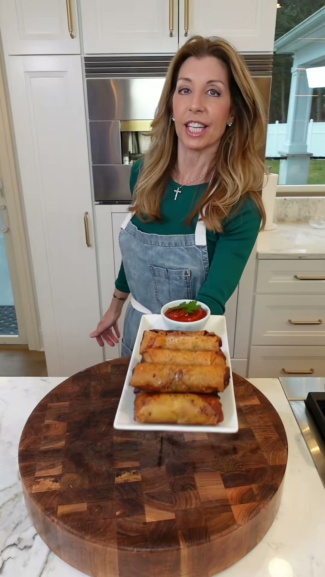 Philly Cheesesteak Spring Rolls