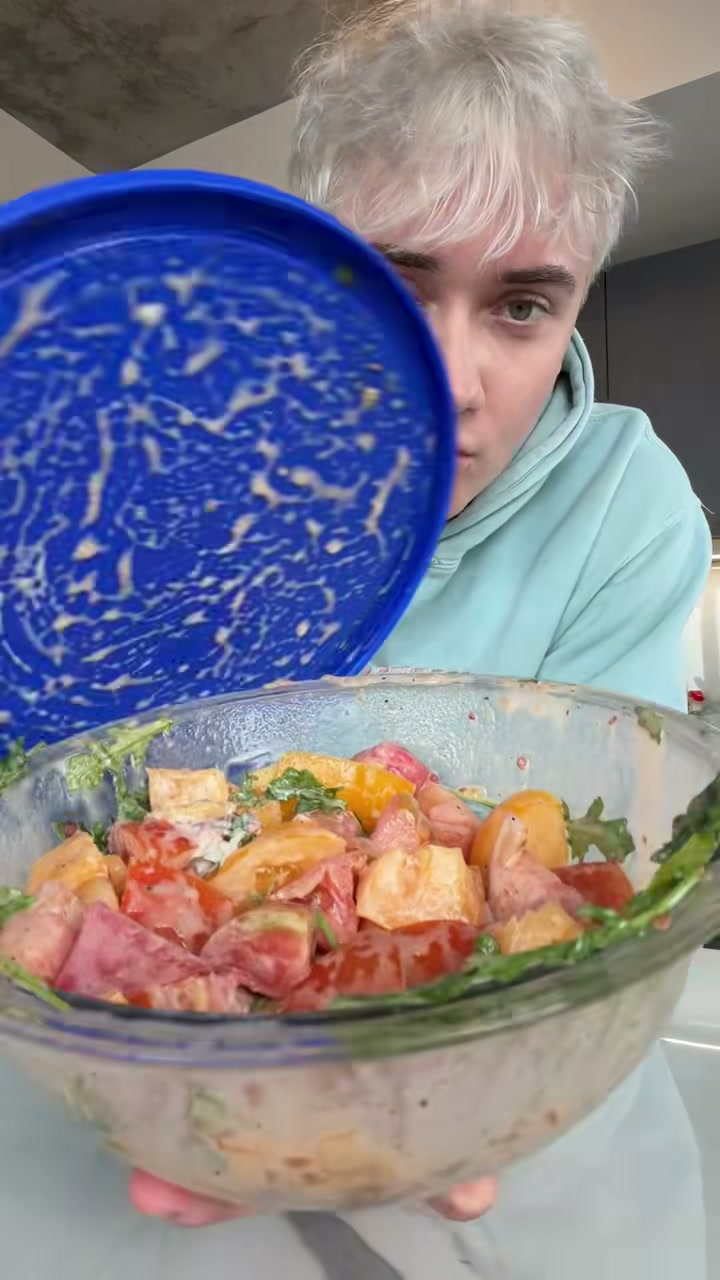 BLT Tomato Salad