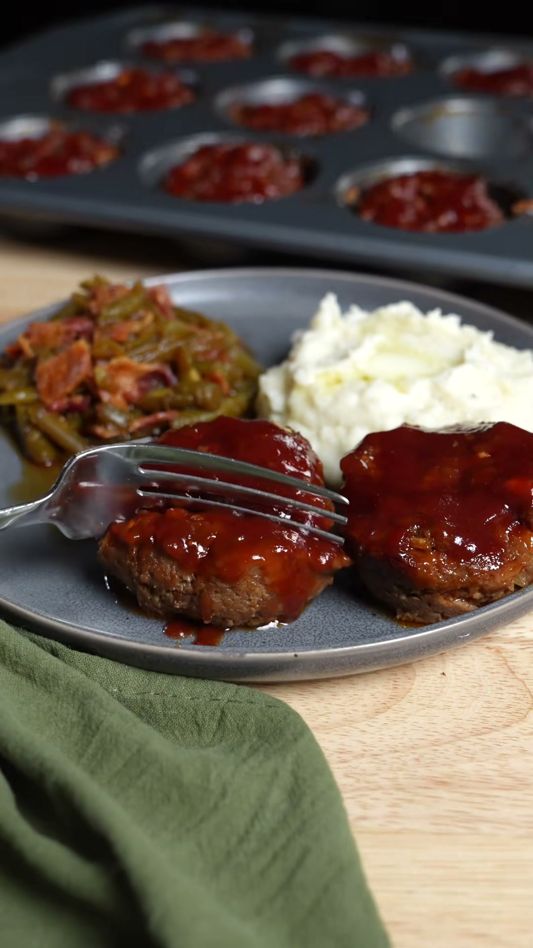 Meatloaf Muffins