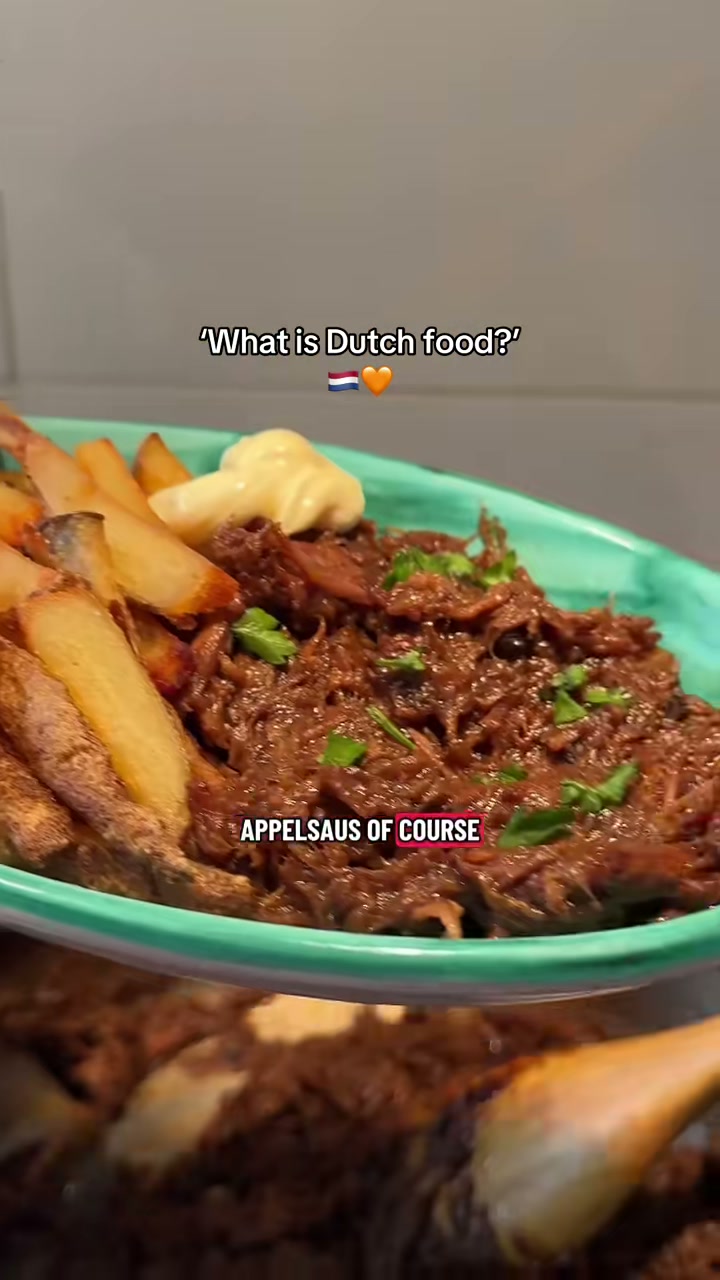 Limburgs Zuurvlees (Dutch Sour Beef Stew)
