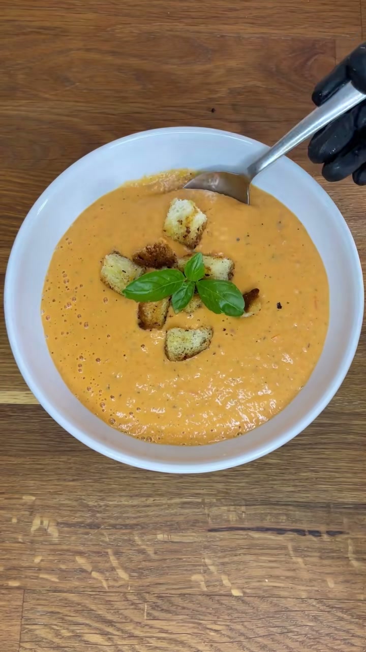 Roasted Tomato and Boursin Soup