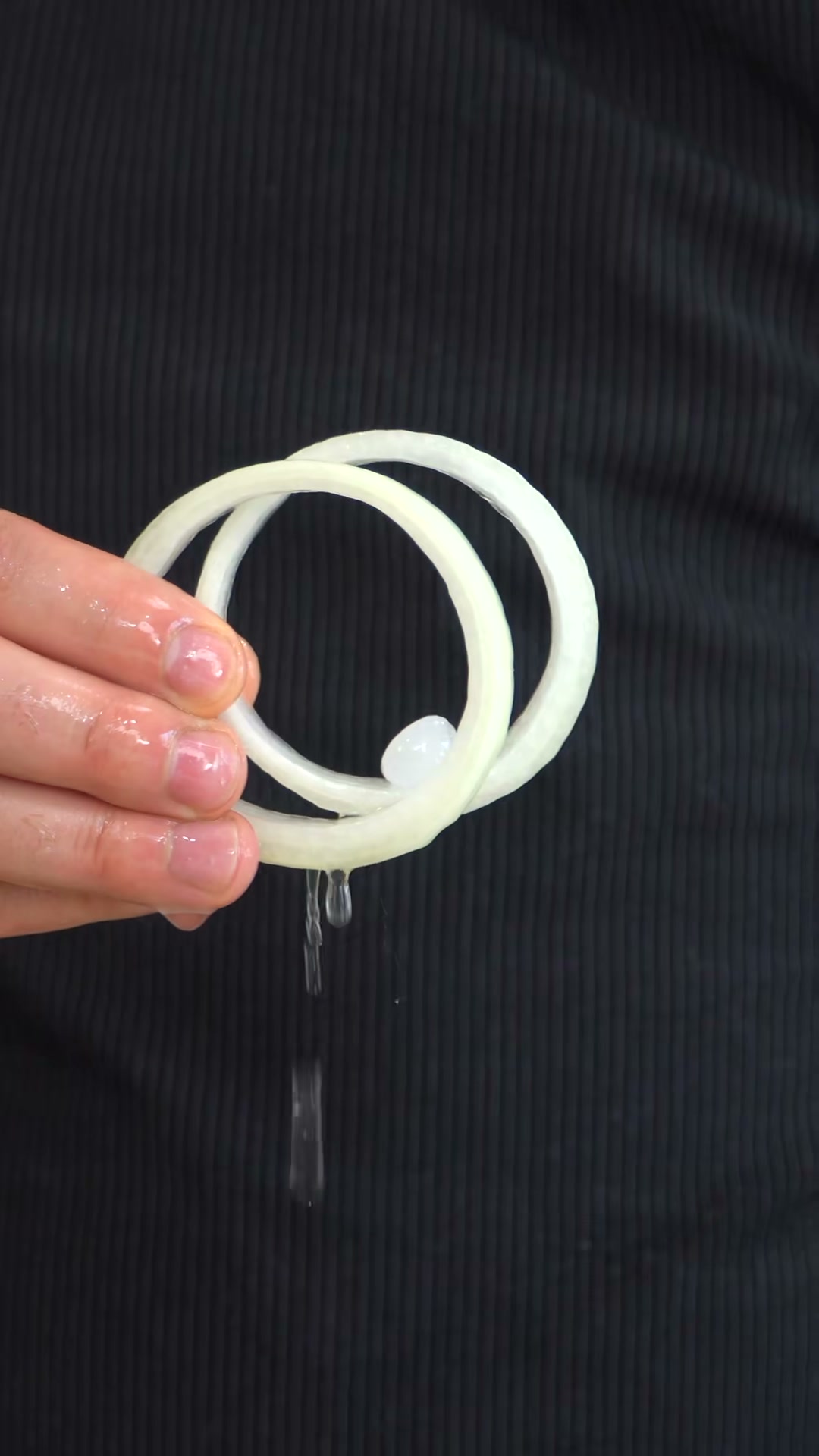How to Prepare Raw Onions