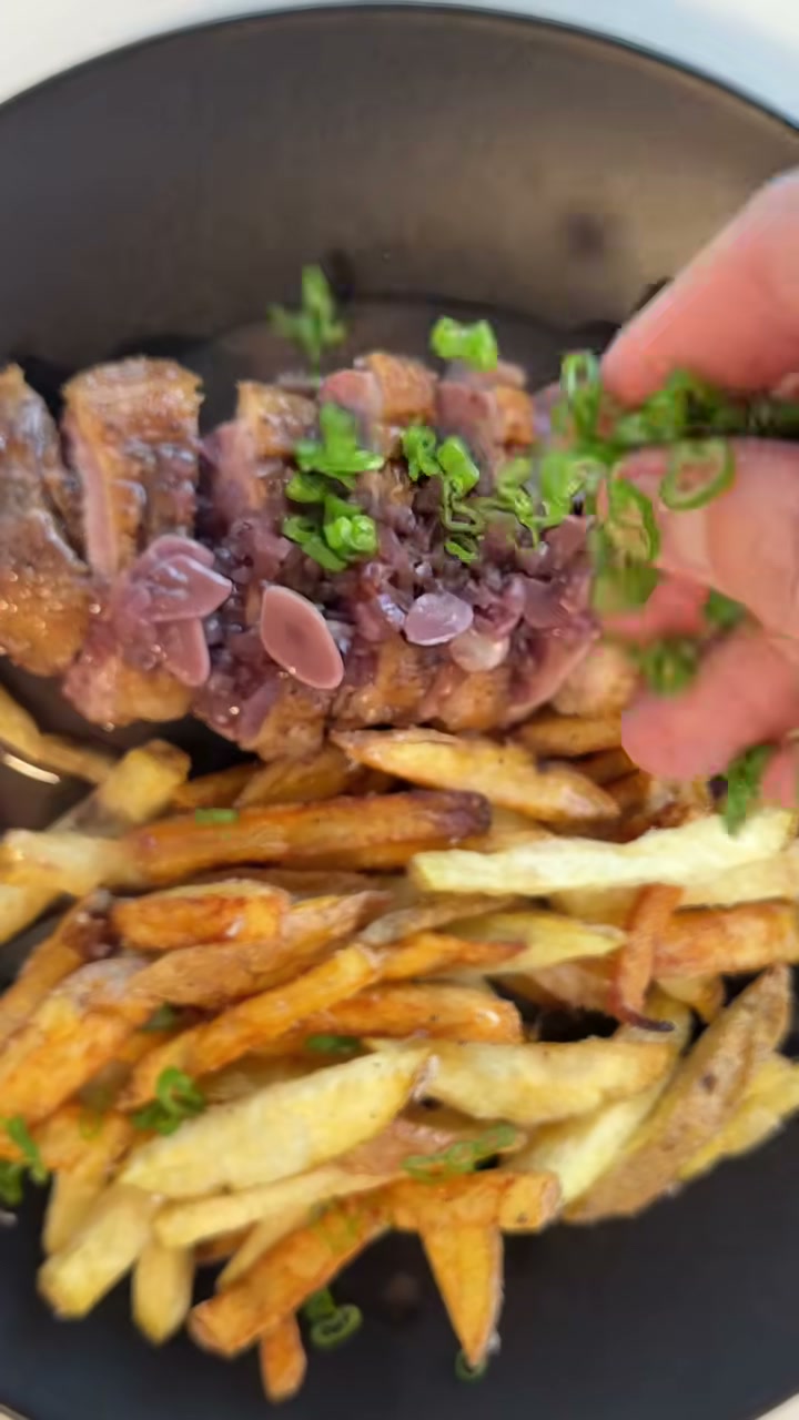 Duck Frites with Red Wine Reduction Sauce