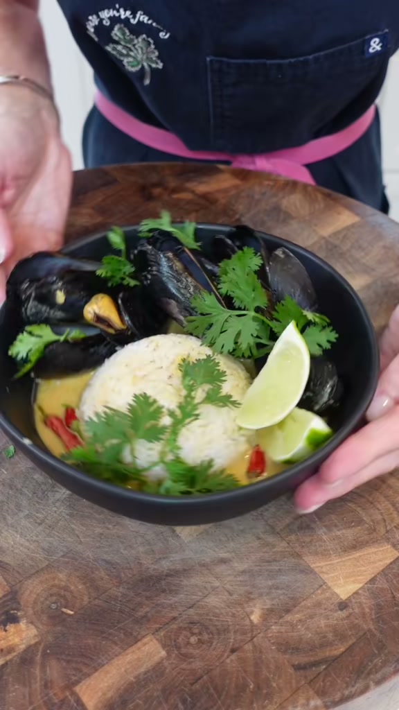 Thai Red Curry Mussels