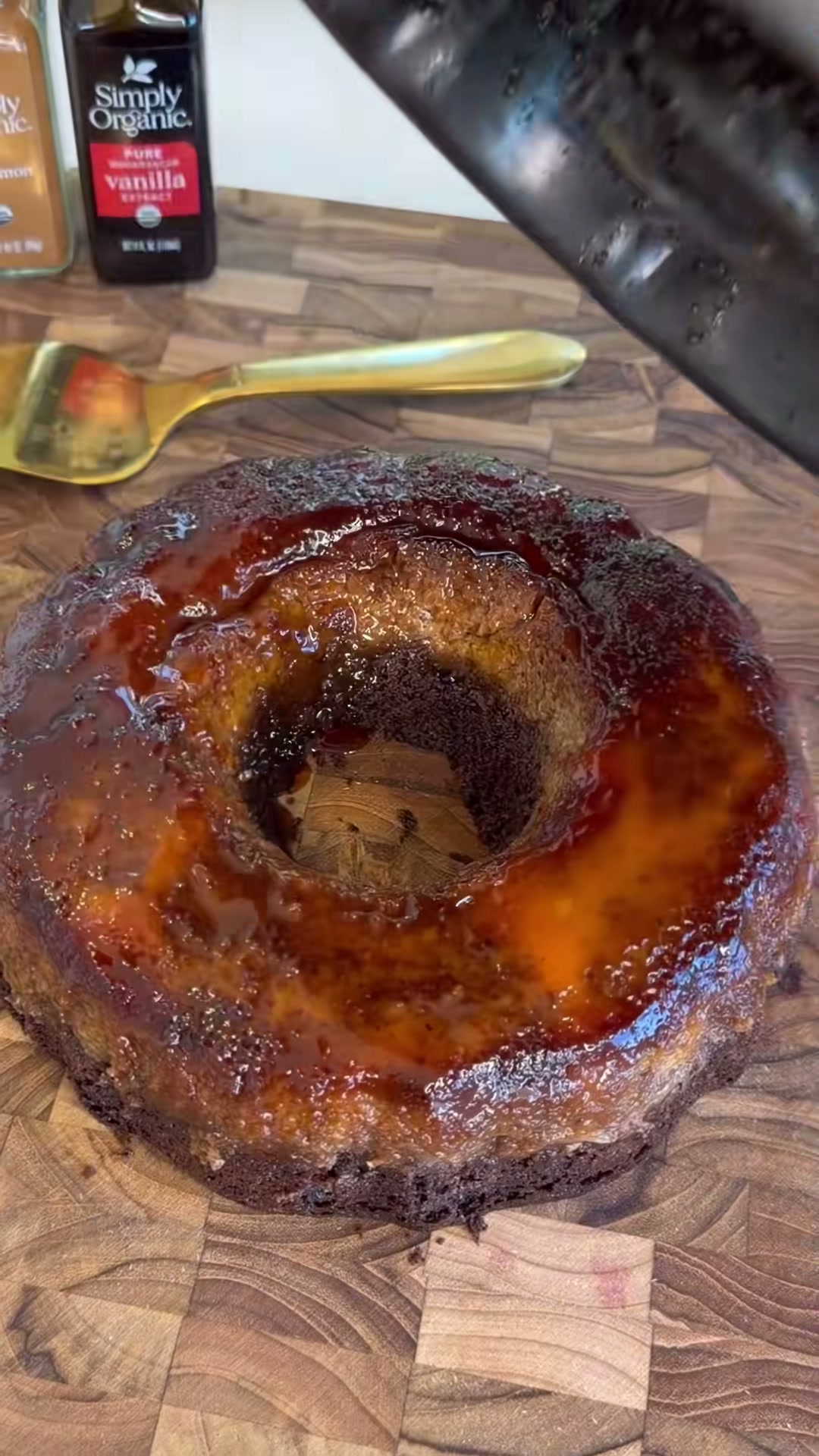 Chocoflan