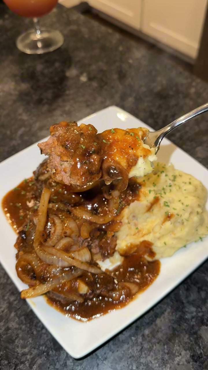 Salisbury Steak with Onion Gravy