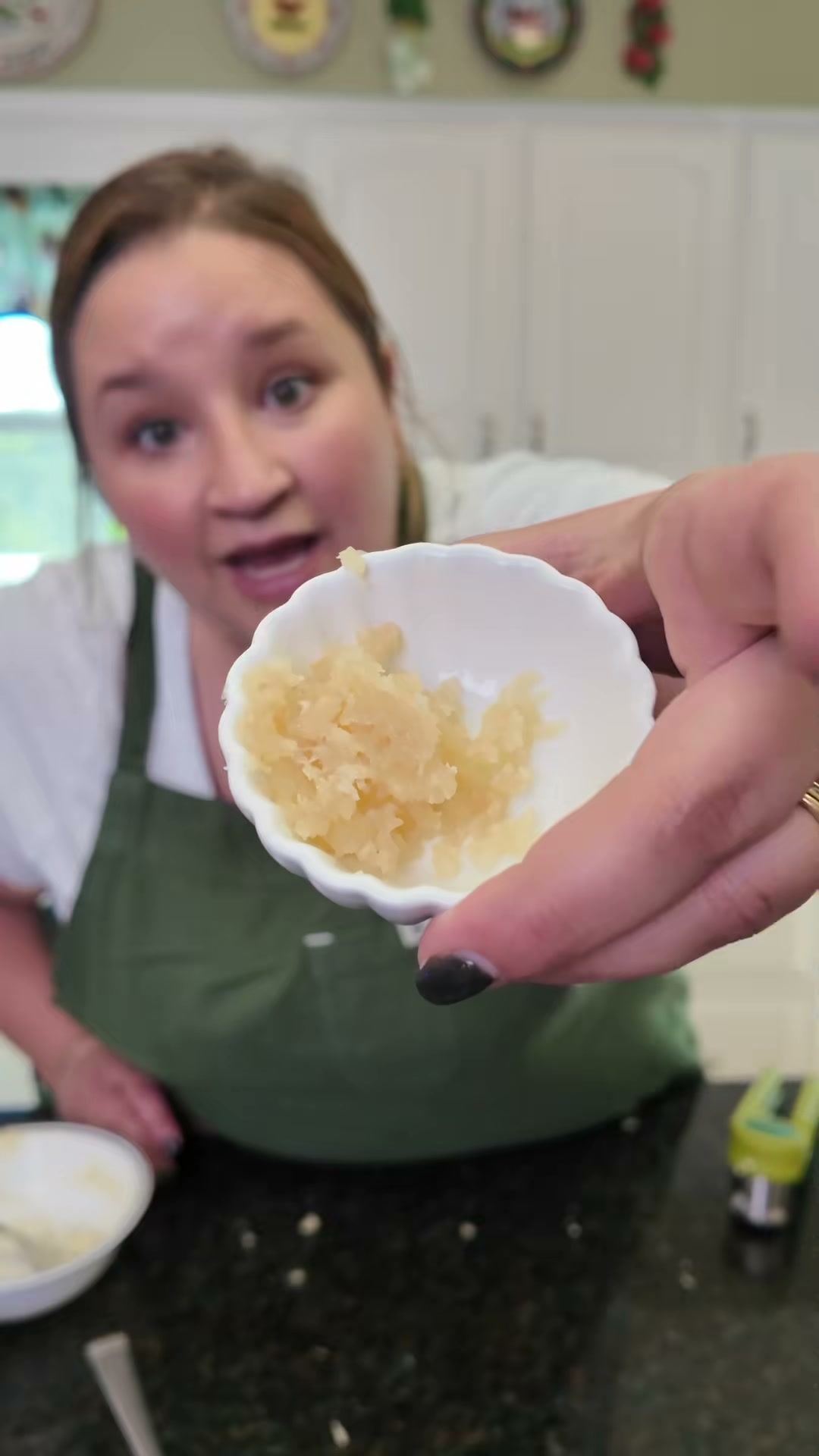 Easy Minced Garlic from Frozen Cloves