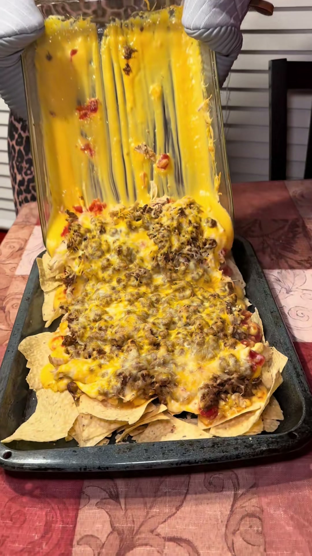 Cheesy Beef Nacho Dip