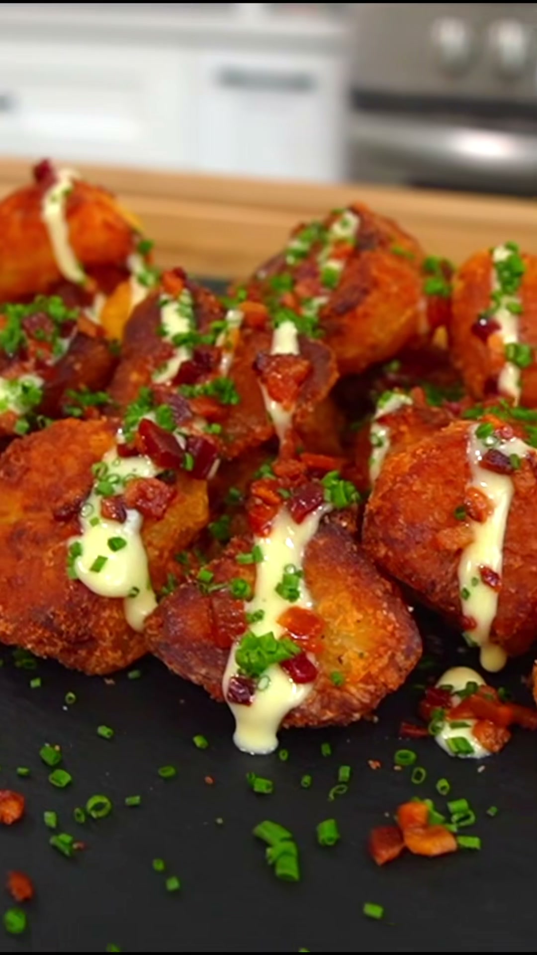 Crispy Roasted Potatoes With Garlic Aioli And Bacon