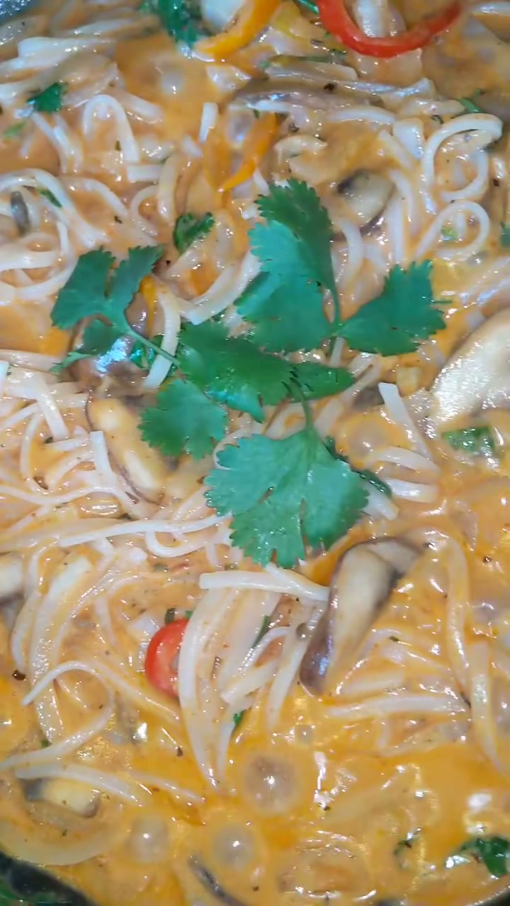 Thai Red Curry Noodles