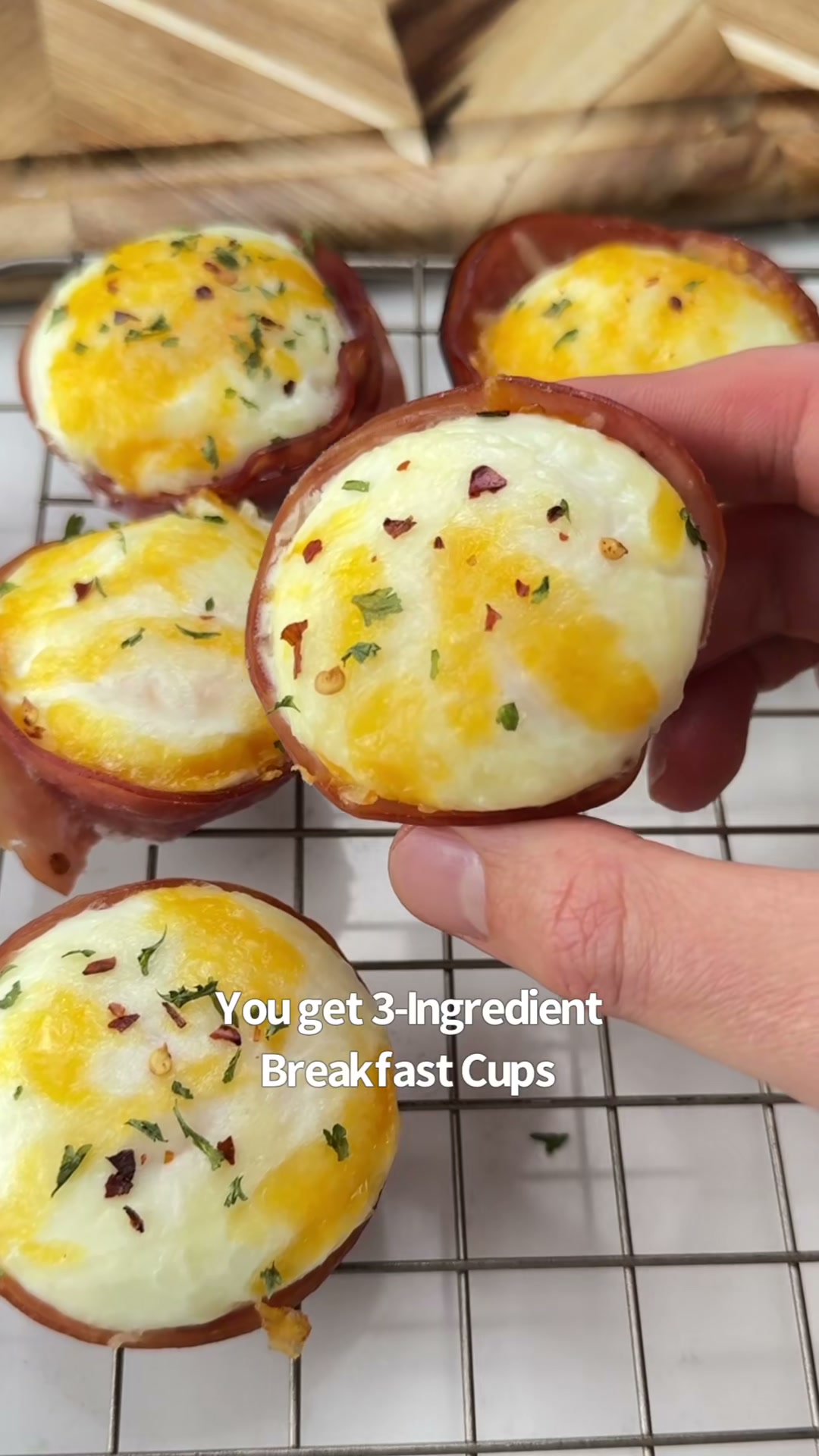 3-Ingredient Ham and Egg Breakfast Cups