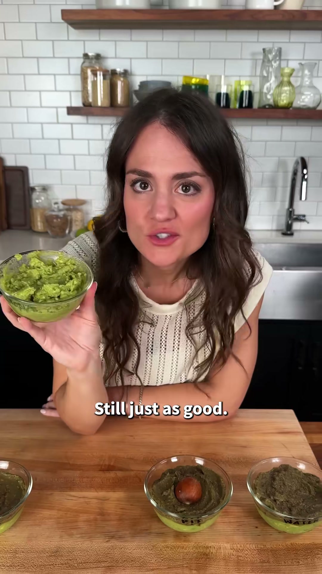 How to Keep Guacamole Green