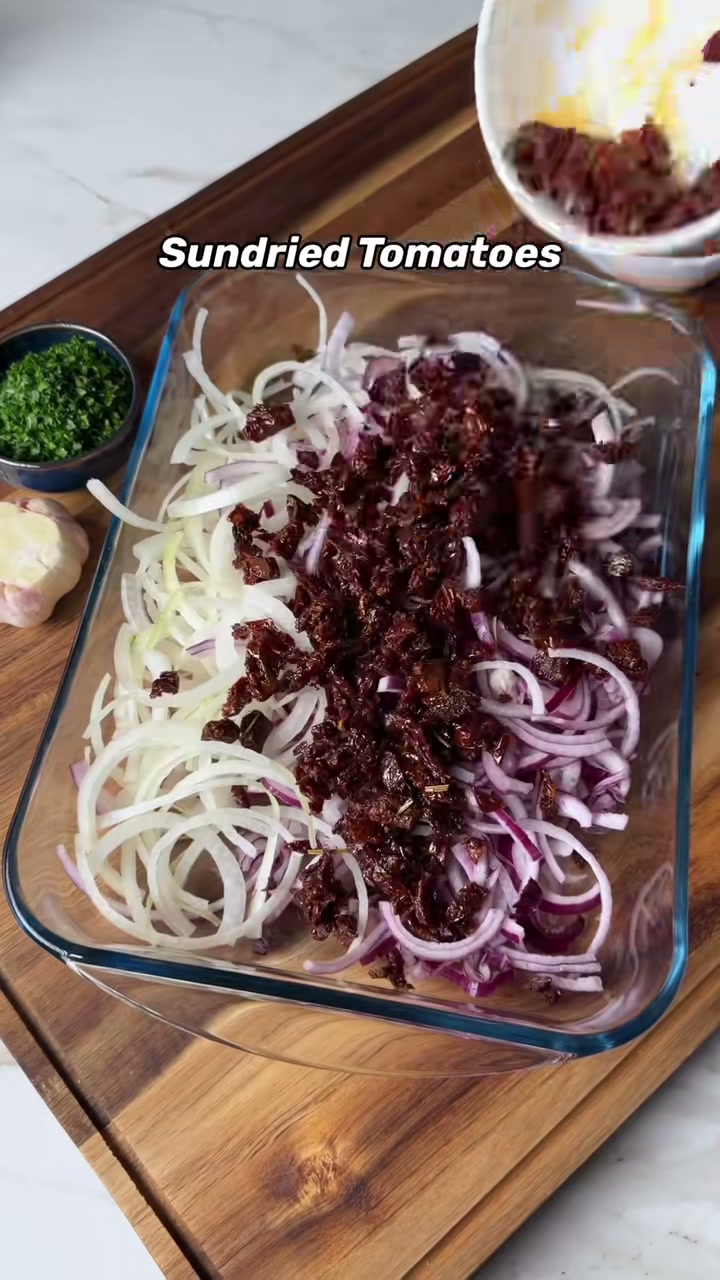 Caramelized Onion Chicken Pasta